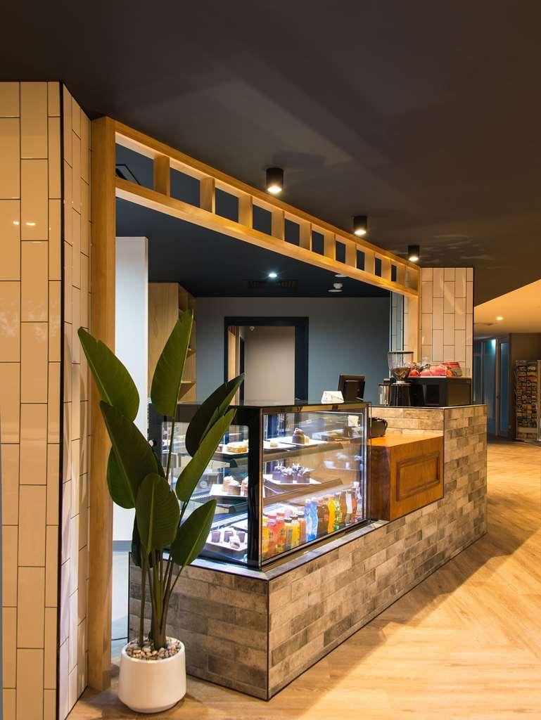 Woodroffe Hotel Gold Coast Voorzieningen foto